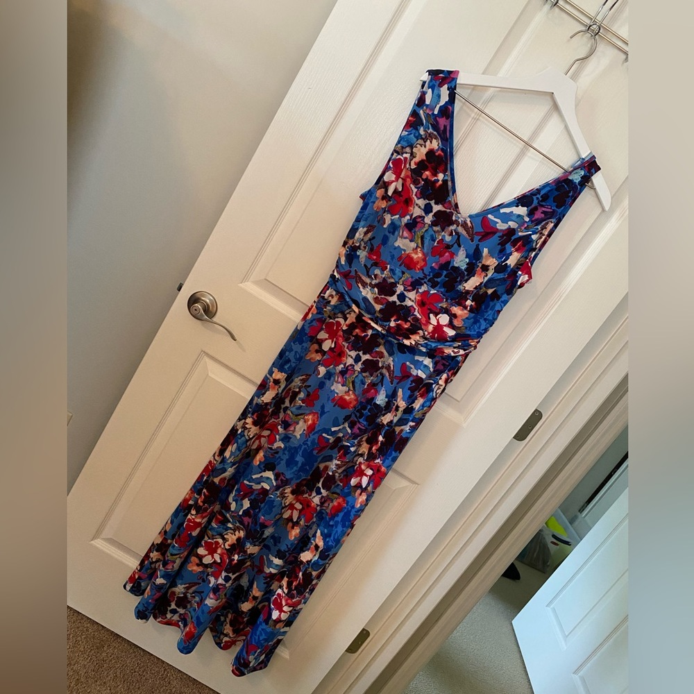Casual summer maxi dress.